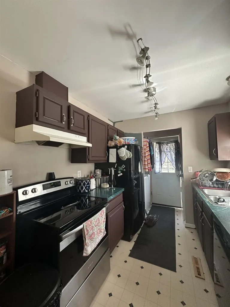 75 South Main Street Troy NH 03465