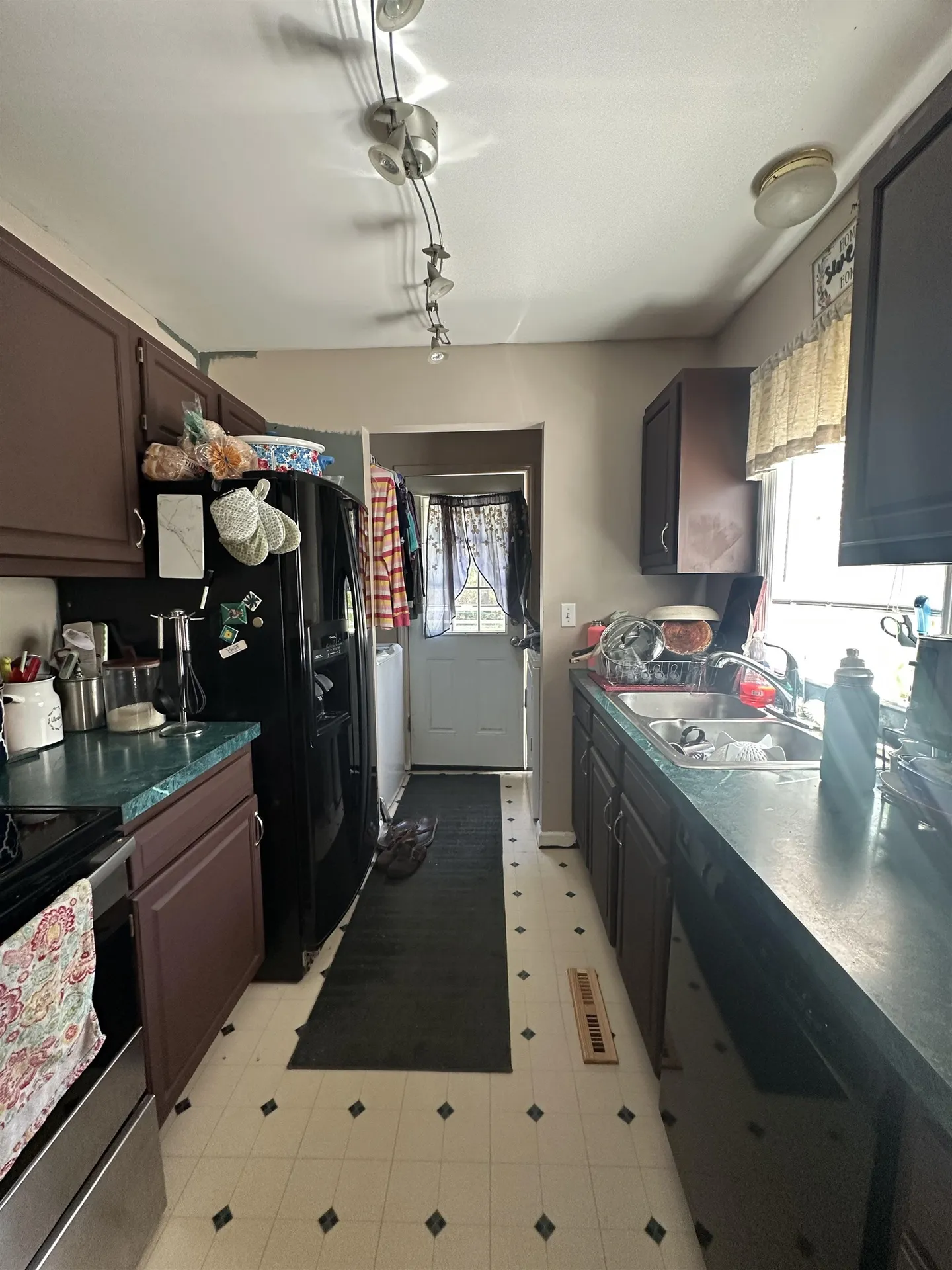 75 South Main Street Troy NH 03465