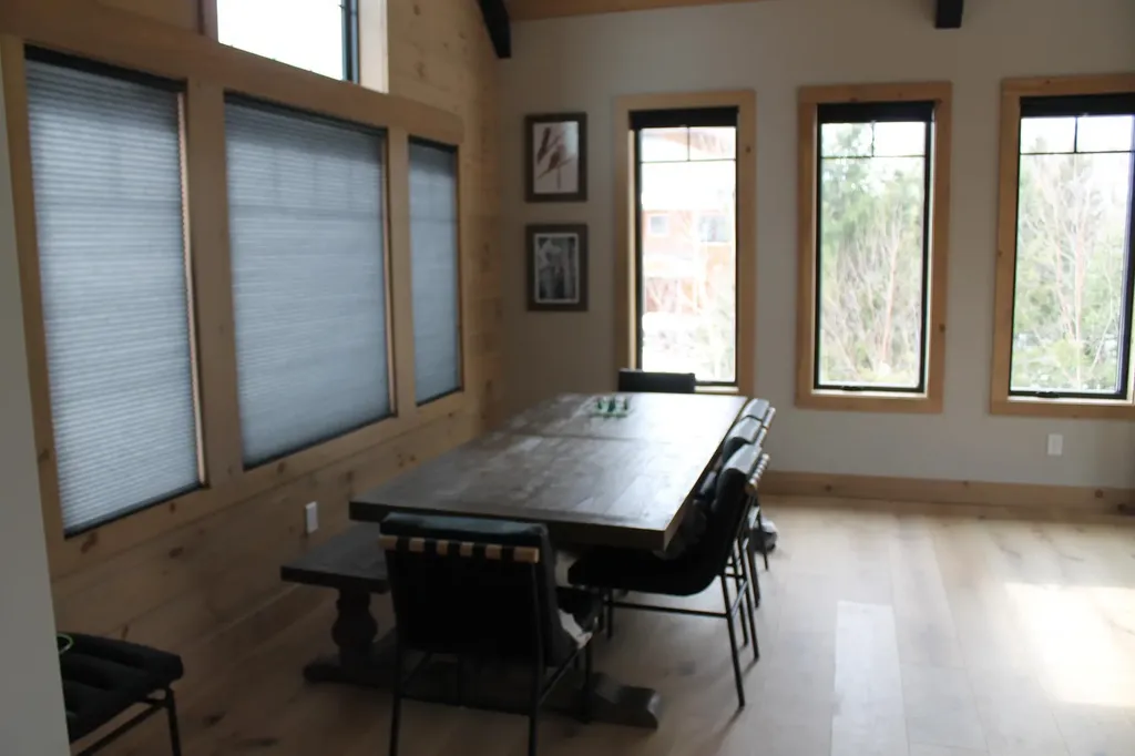 330 South Peak Road Lincoln NH 03251