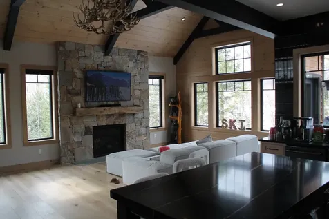 330 South Peak Road Lincoln NH 03251