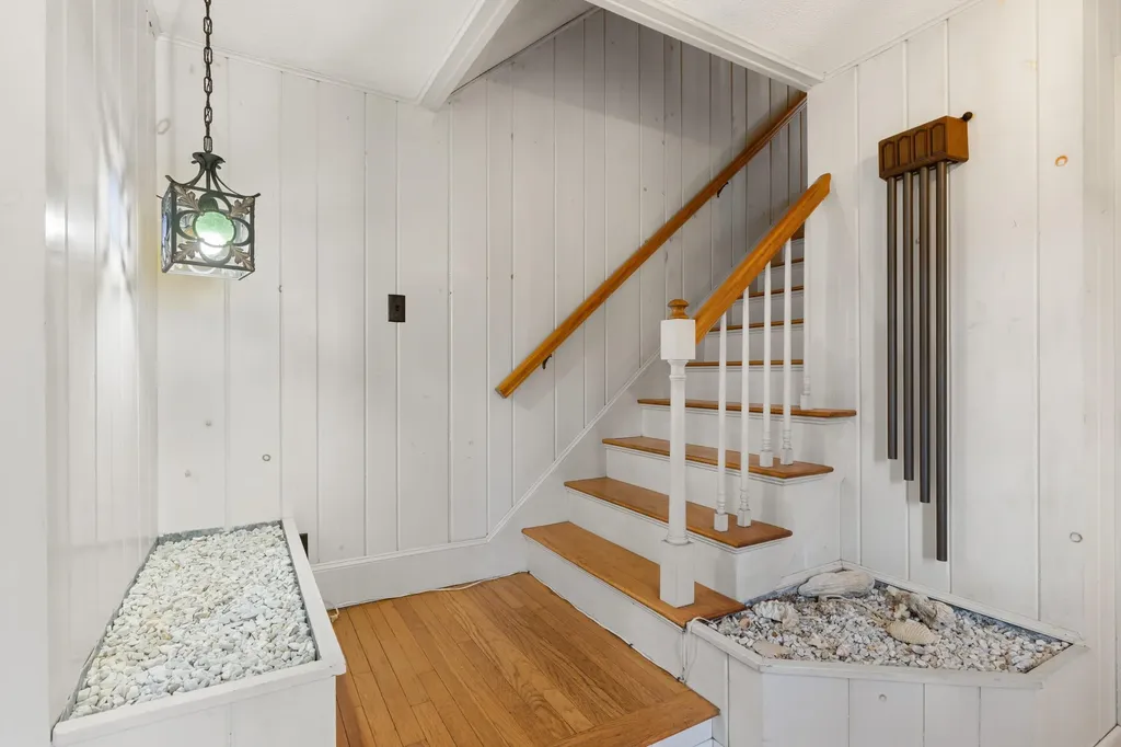 26 Mathes Cove Road Durham NH 03824