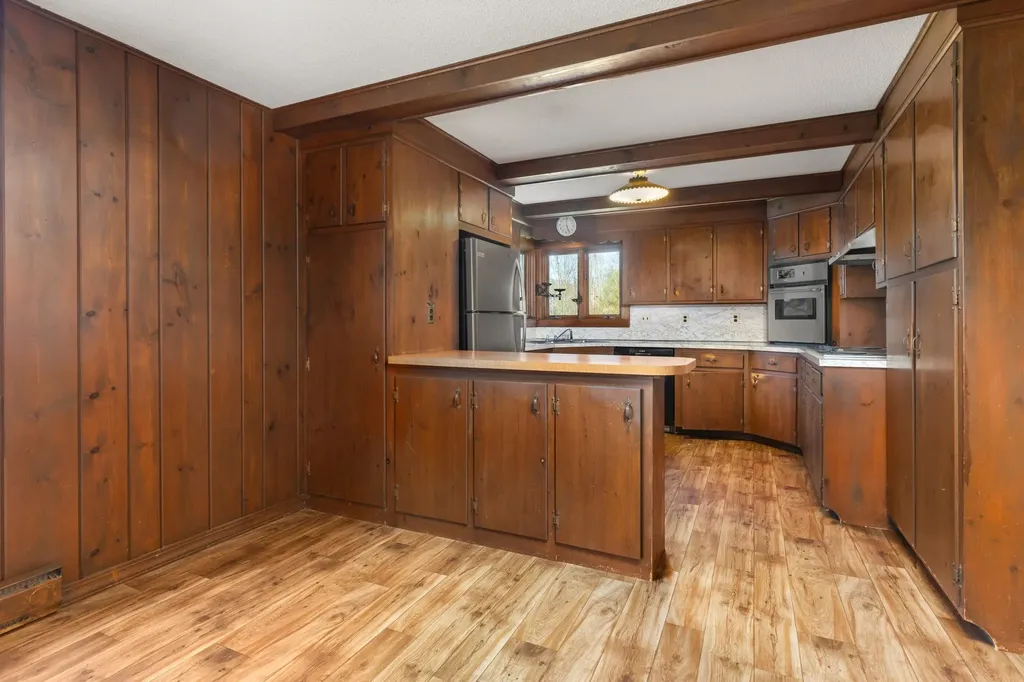 26 Mathes Cove Road Durham NH 03824