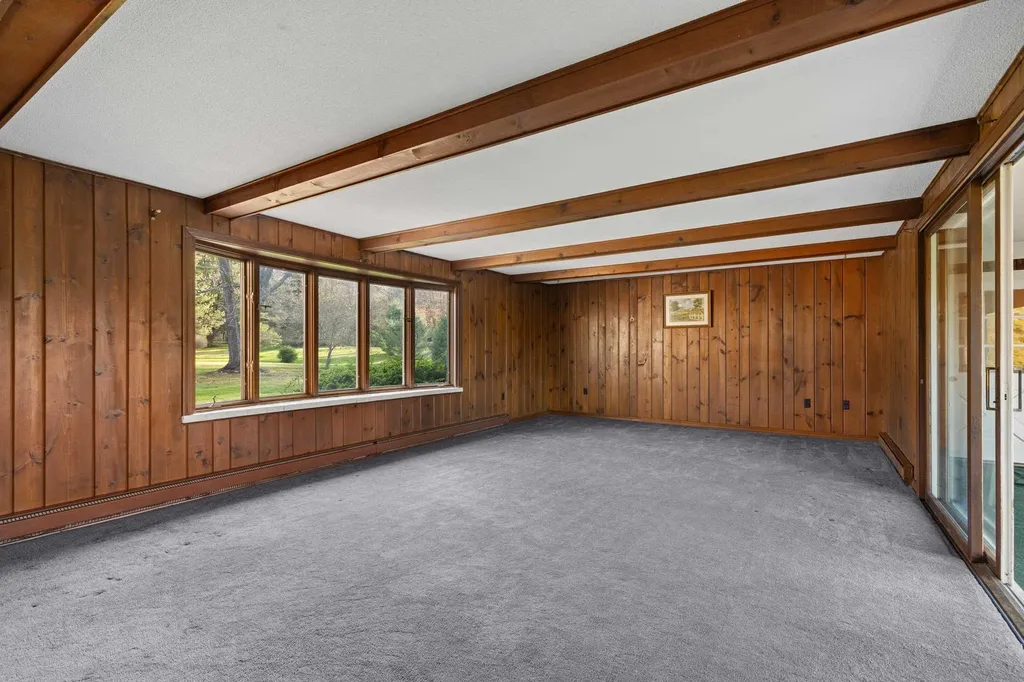 26 Mathes Cove Road Durham NH 03824