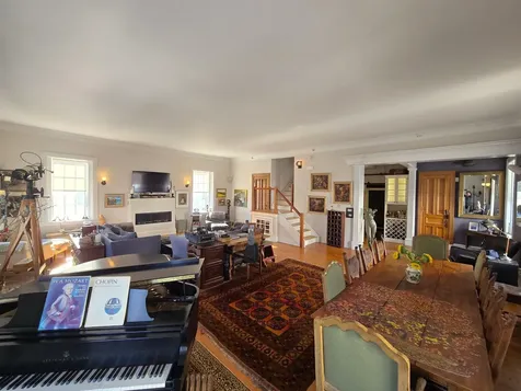 13 Kimball Hill Putney VT 05346