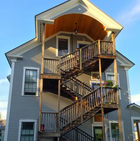 13 Kimball Hill Putney VT 05346