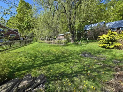 13 Kimball Hill Putney VT 05346