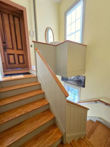 13 Kimball Hill Putney VT 05346