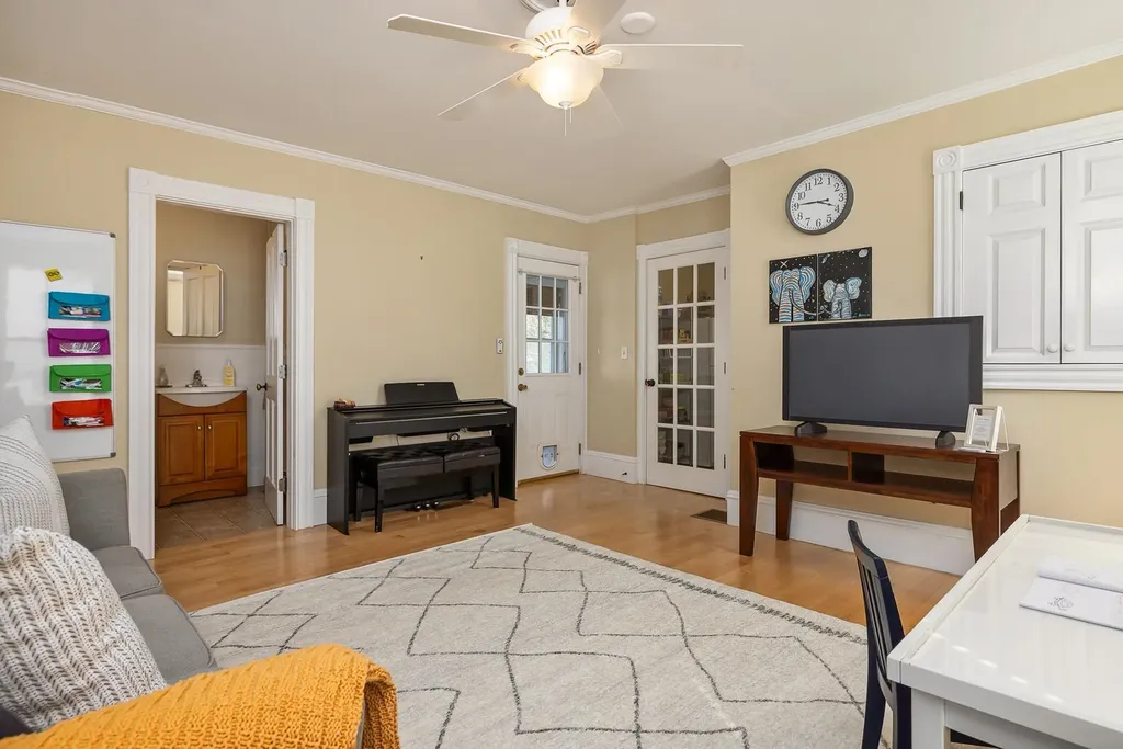 6 Gill Street Exeter NH 03833