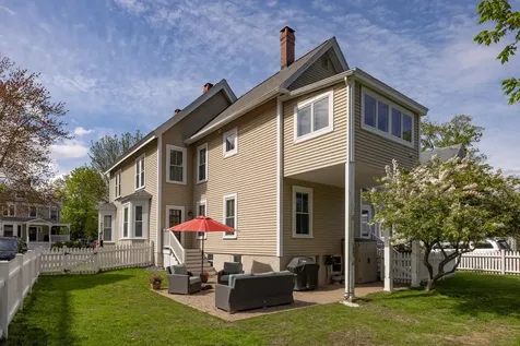 6 Gill Street Exeter NH 03833