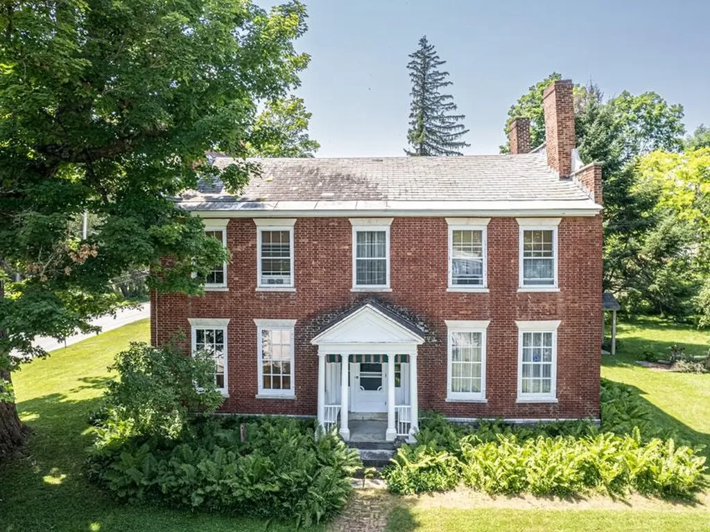 1 North Street Middletown Springs VT 05757