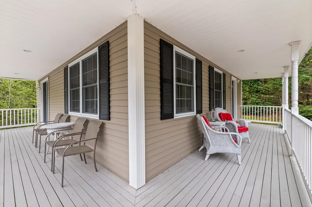 108 Brenner Drive Conway NH 03818