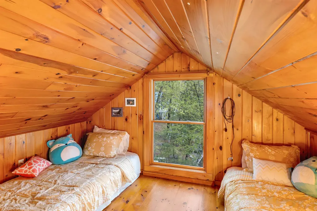 206 Black Brook Road Meredith NH 03253