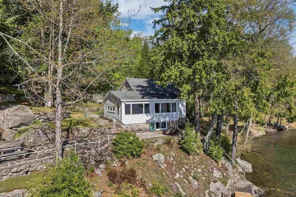 206 Black Brook Road Meredith NH 03253