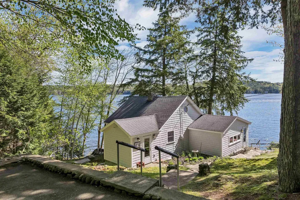 206 Black Brook Road Meredith NH 03253