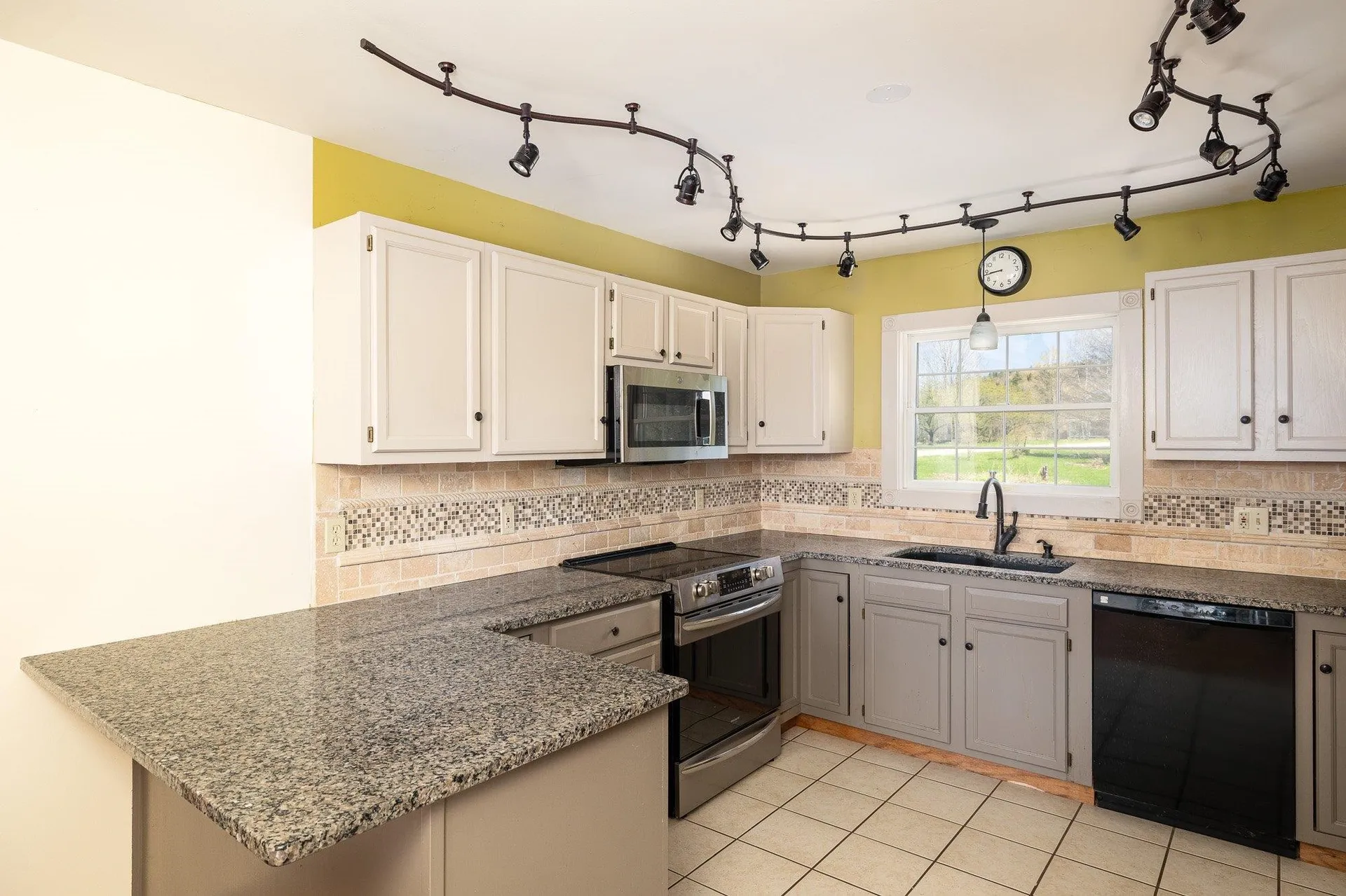 147 Gray Farm Road Morristown VT 05661