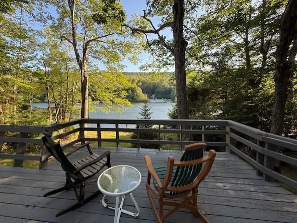 319 Chalk Pond Road Newbury NH 03255