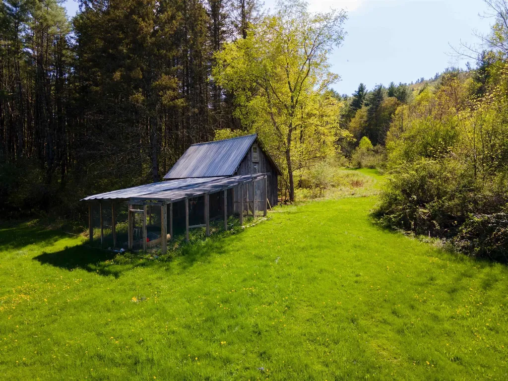 353 Stage Road Unity NH 03603