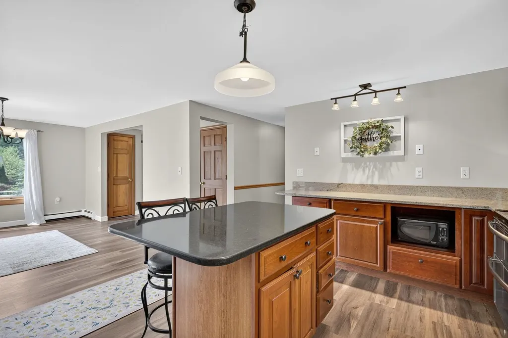 55 Barden Circle Swanzey NH 03446