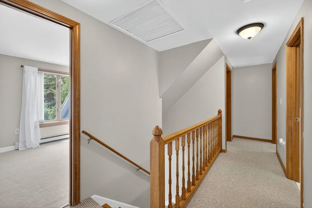 55 Barden Circle Swanzey NH 03446