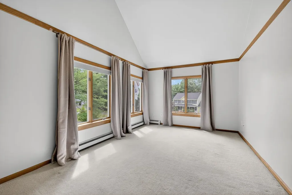 55 Barden Circle Swanzey NH 03446