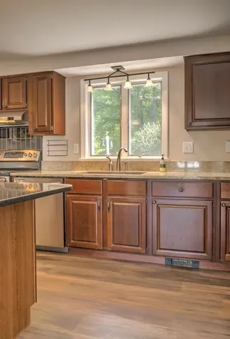 55 Barden Circle Swanzey NH 03446