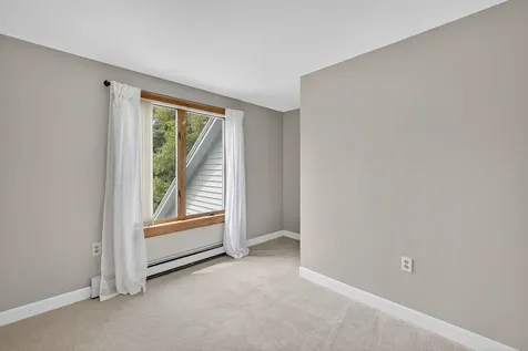 55 Barden Circle Swanzey NH 03446