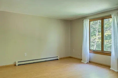 55 Barden Circle Swanzey NH 03446