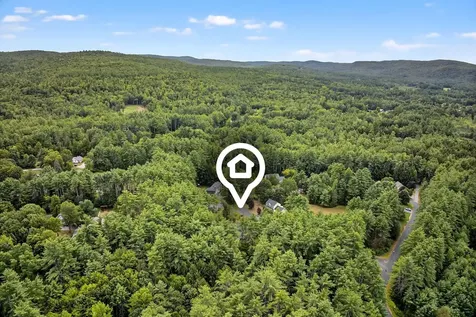 55 Barden Circle Swanzey NH 03446