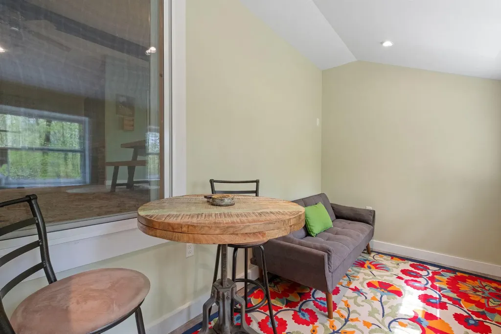 34 Bay Road Conway NH 03818