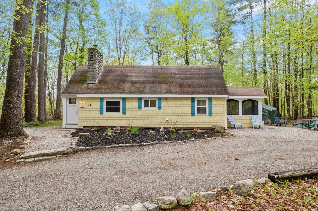 34 Bay Road Conway NH 03818