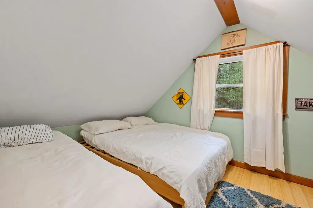 34 Bay Road Conway NH 03818