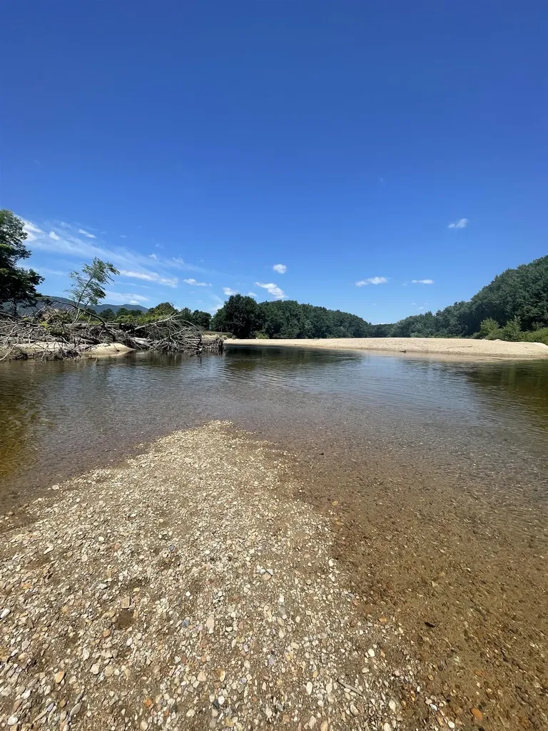 34 Bay Road Conway NH 03818