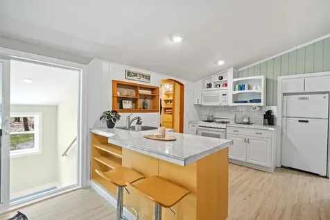 34 Bay Road Conway NH 03818