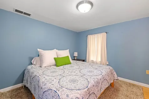 34 Bay Road Conway NH 03818