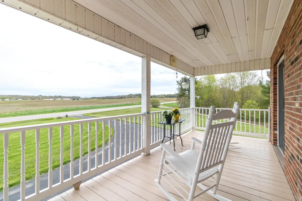 255 Vt Route 58 W Irasburg VT 05845