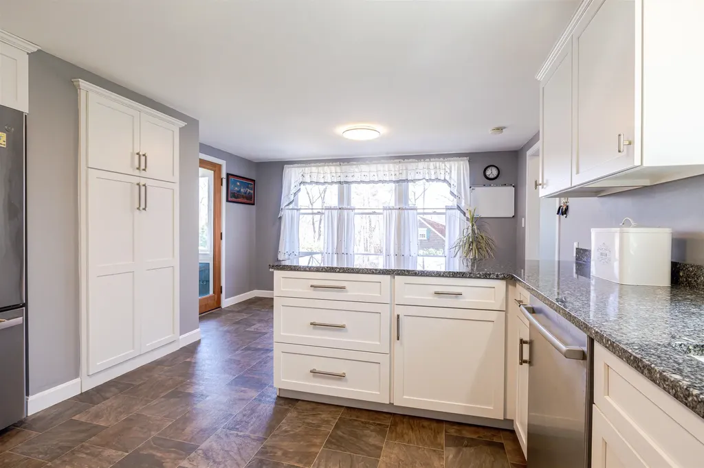 33 Thayer Pond Road Concord NH 03301