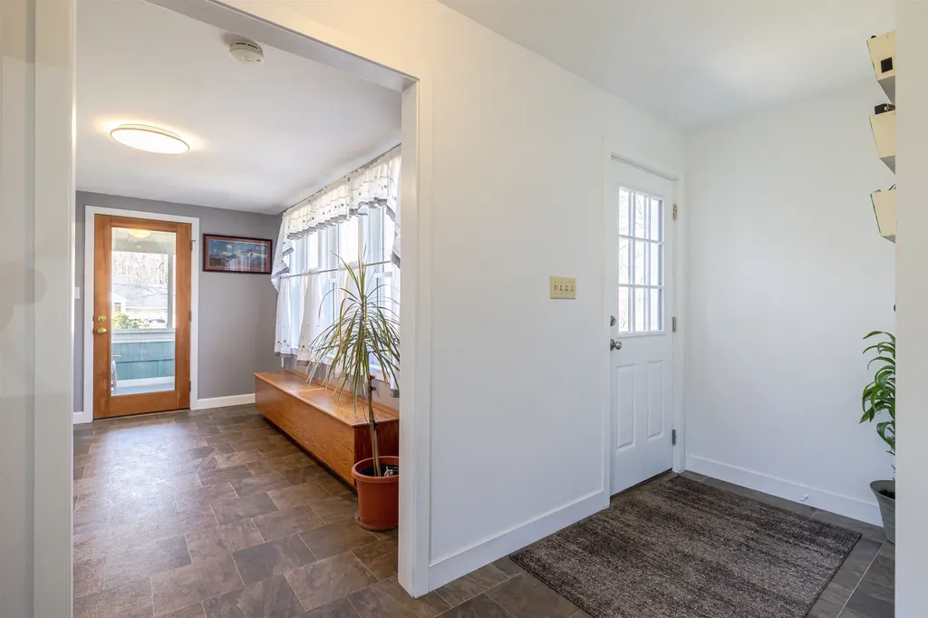 33 Thayer Pond Road Concord NH 03301