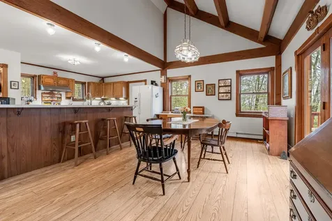 1118 Wildlife Road Hartford VT 05001