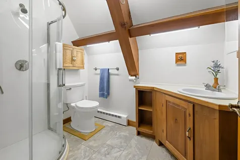 1118 Wildlife Road Hartford VT 05001