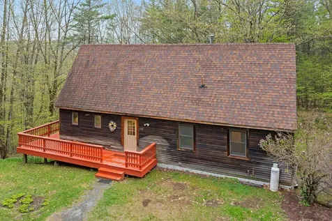 1118 Wildlife Road Hartford VT 05001