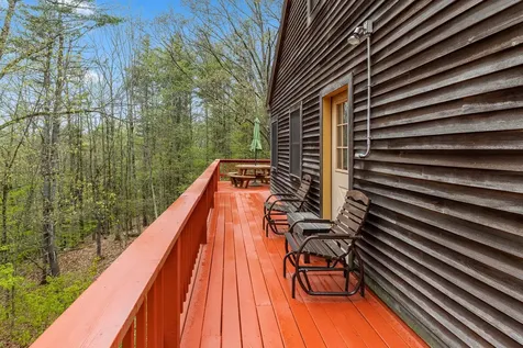 1118 Wildlife Road Hartford VT 05001