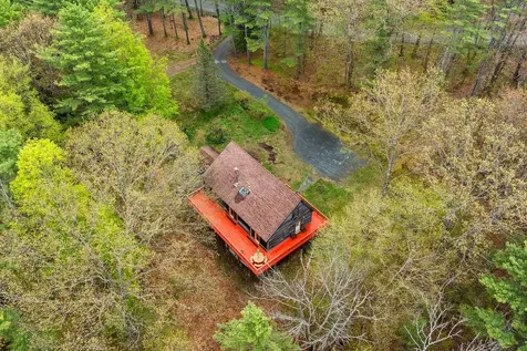 1118 Wildlife Road Hartford VT 05001