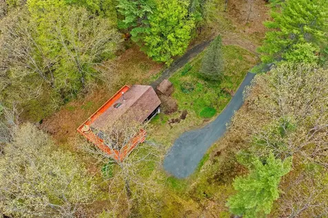 1118 Wildlife Road Hartford VT 05001