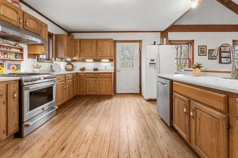 1118 Wildlife Road Hartford VT 05001