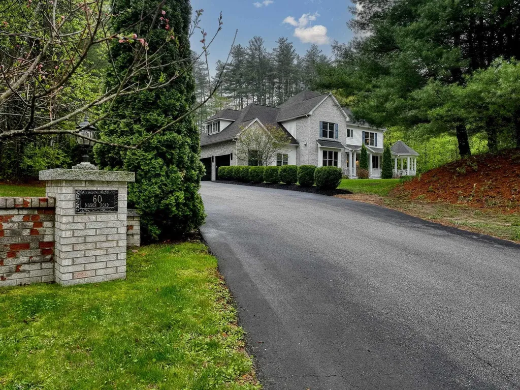 60 Mason Road Milford NH 03055