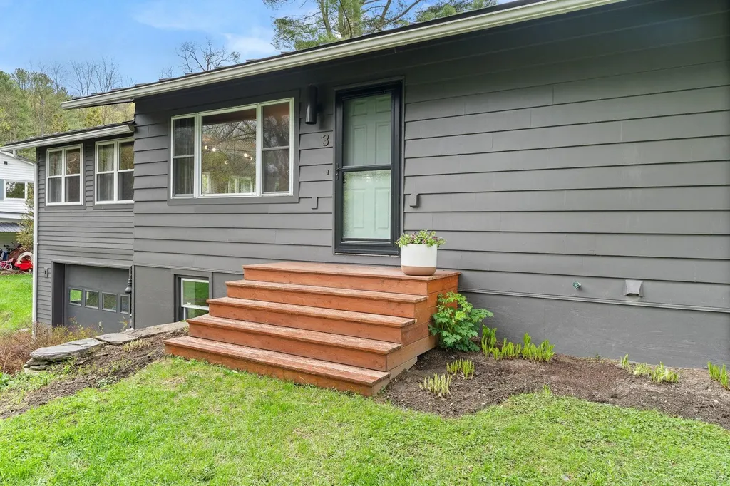 3 Salem Lane Montpelier VT 05602