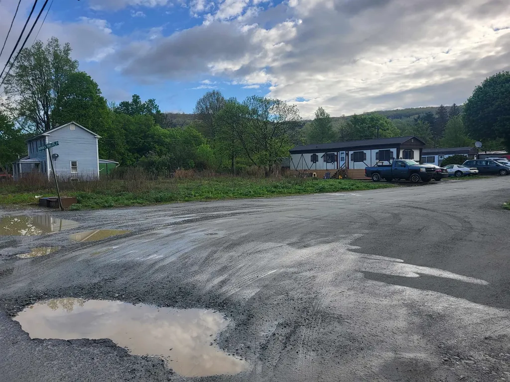 60 Lincoln Street Pownal VT 05261