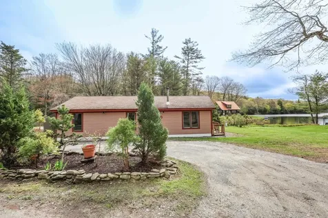 4 Gerald Drive Newbury NH 03225