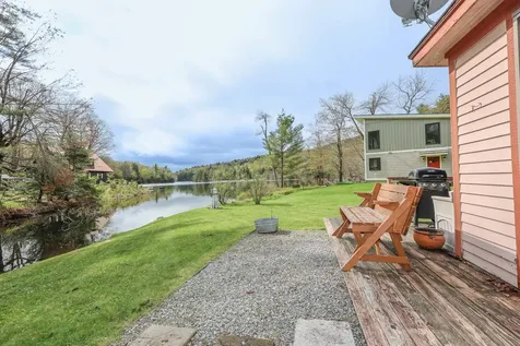 4 Gerald Drive Newbury NH 03225