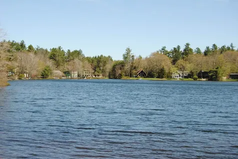 4 Gerald Drive Newbury NH 03225